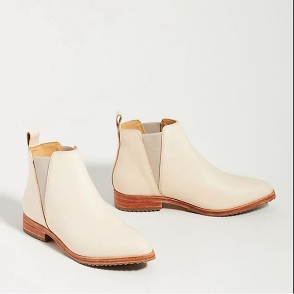 Elegant Beige Women's Ankle Boots - Picture 1 of 3